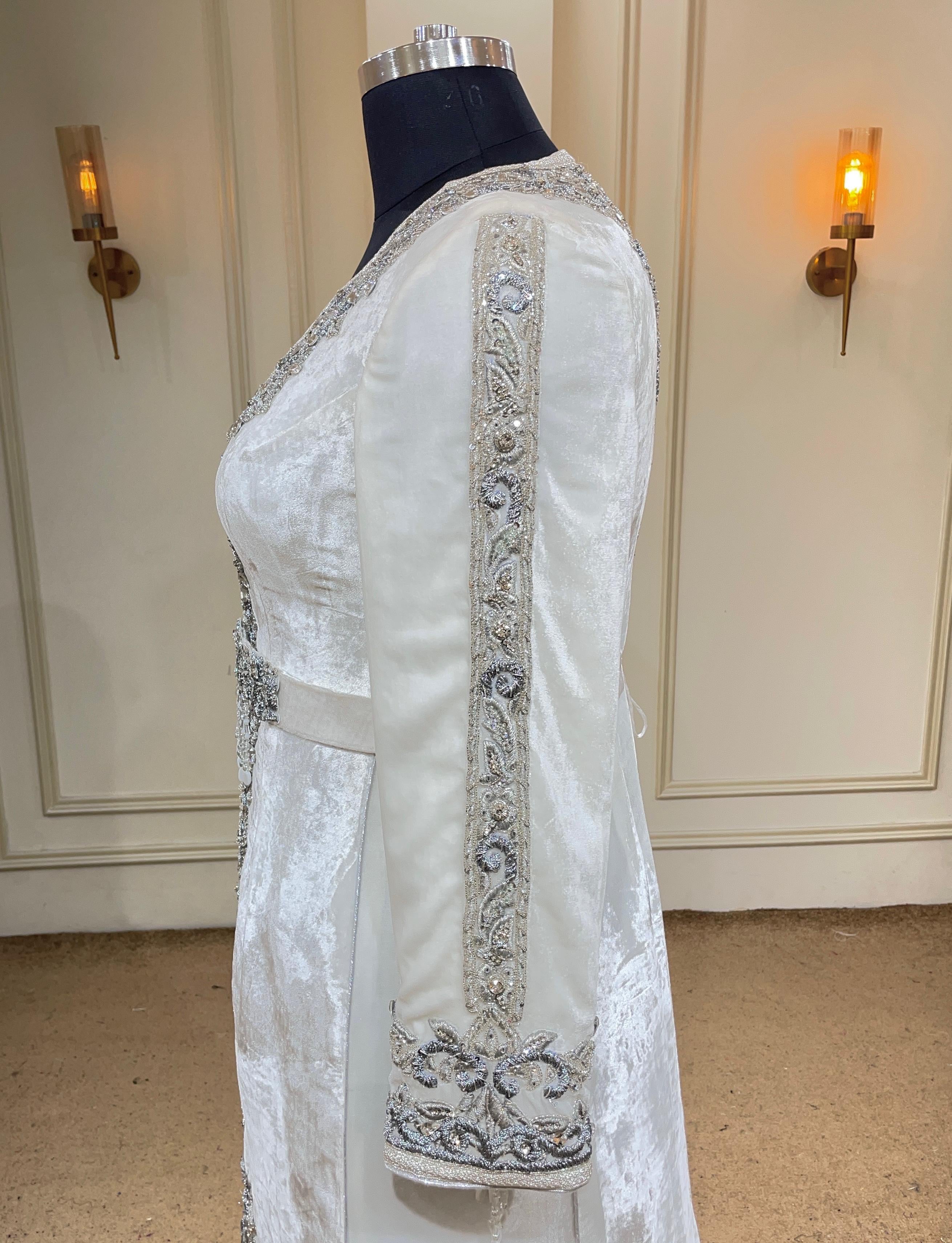 MALAKIYA BLANC ARGENTÉ ⚜️taille 38 à 46⚜️