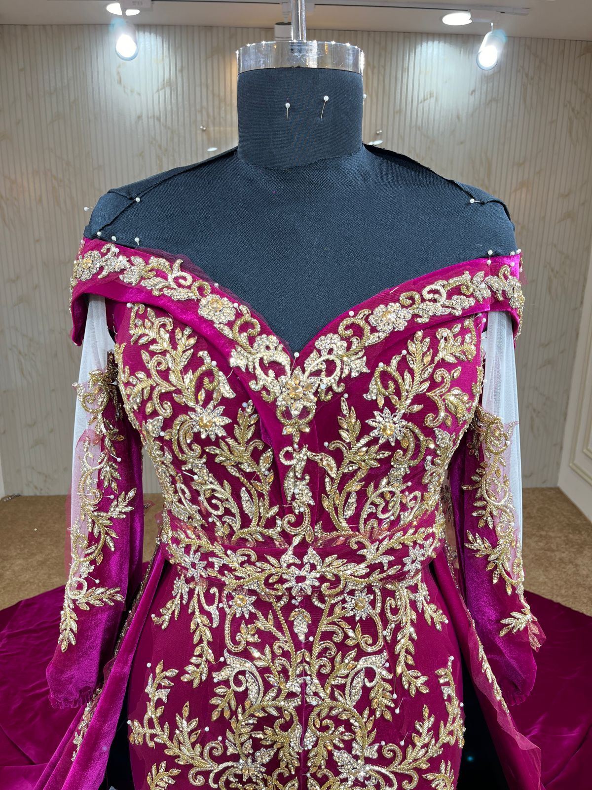HELYA ⚜️taille 38 à 44⚜️