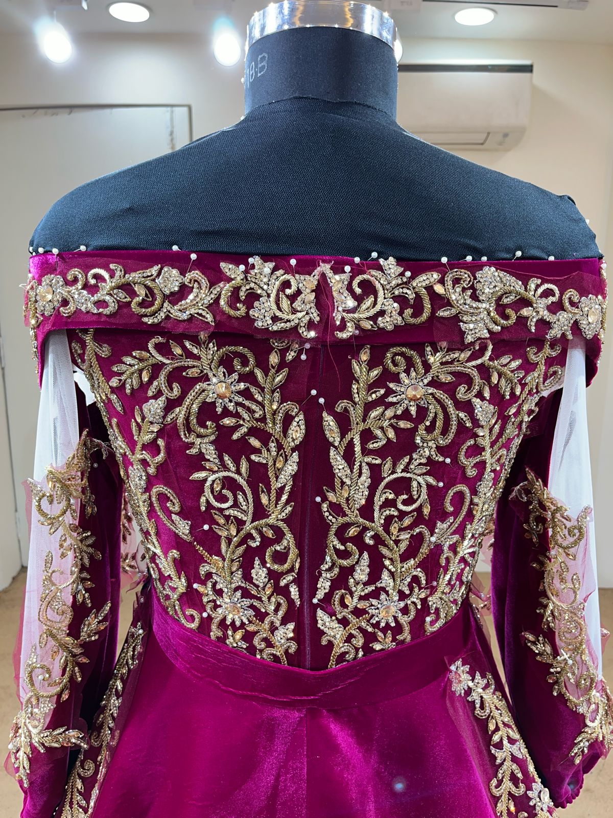 HELYA ⚜️taille 38 à 44⚜️