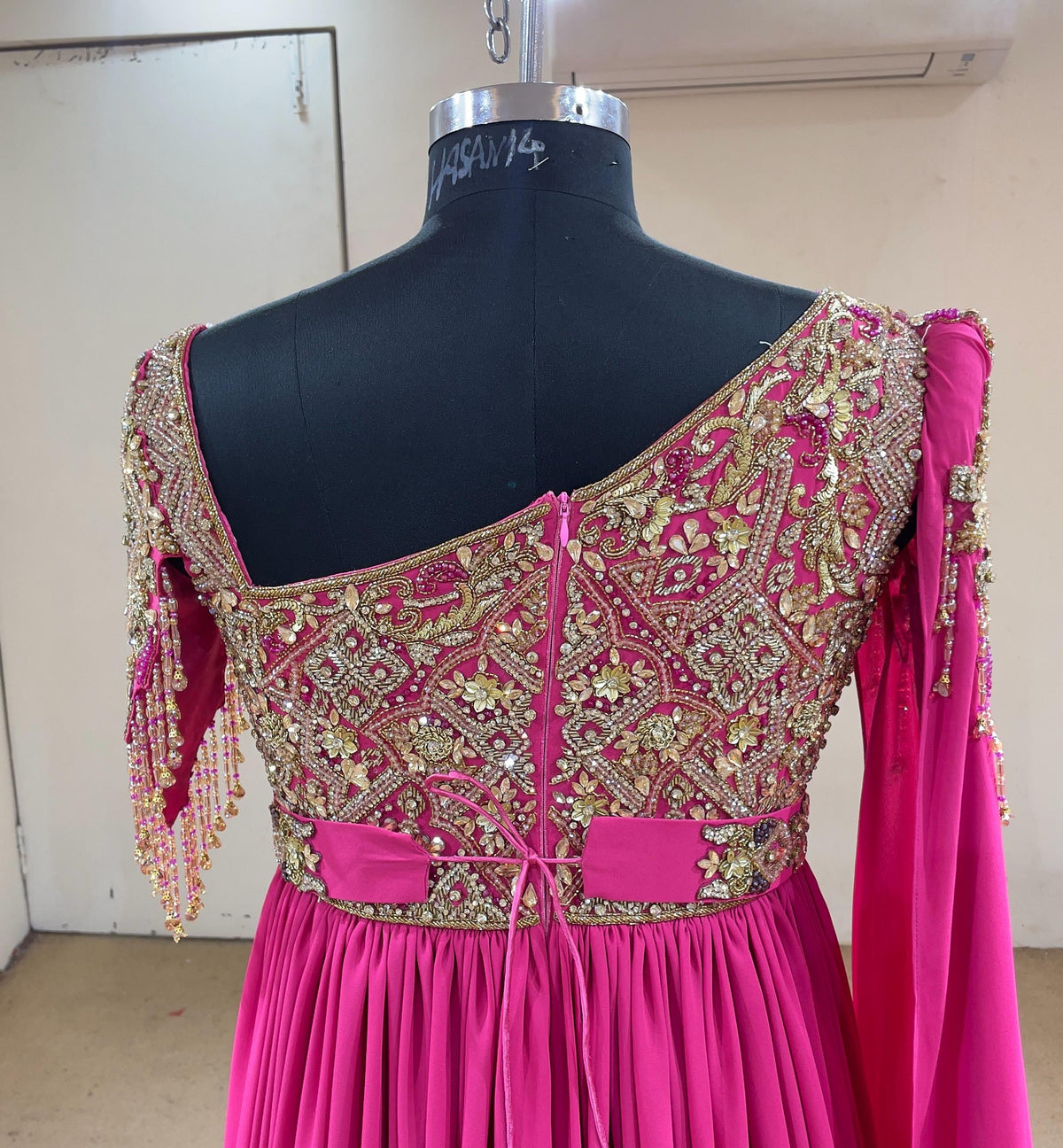 VENTE PRIVÉE 2027 CAFTAN MODERNE ⚜️TAILLE 34 à 44⚜️ EXCELLENT ÉTAT