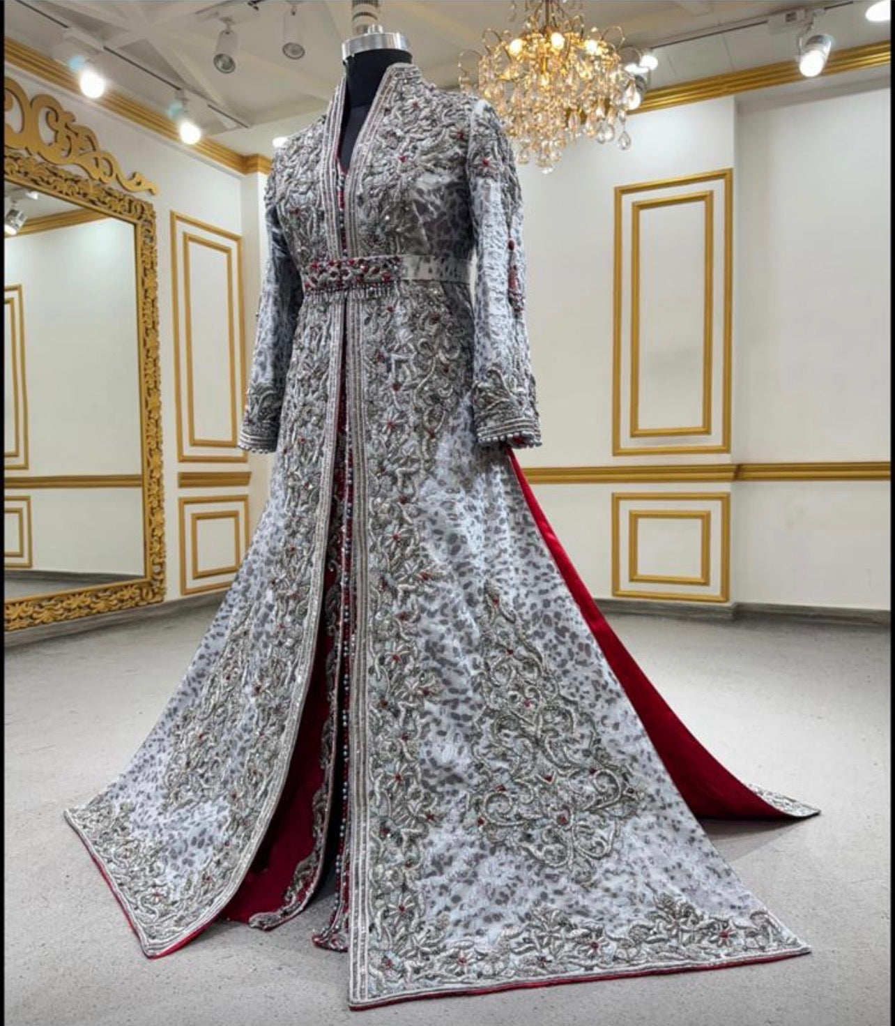 NOUHEYLA ⚜️taille 34 à 42⚜️