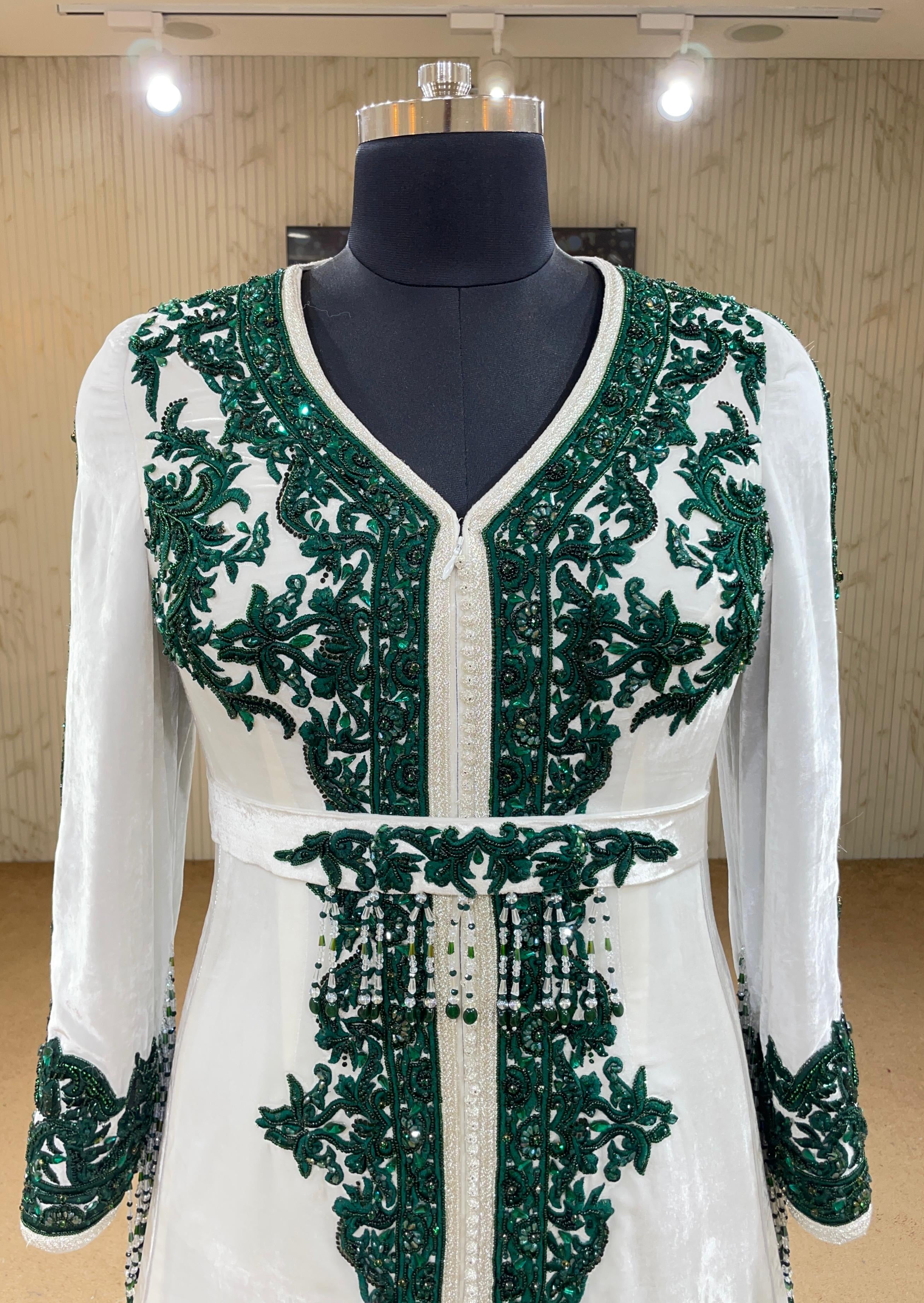 MALAKIYA BLANC VERT ⚜️taille 38 à 46⚜️