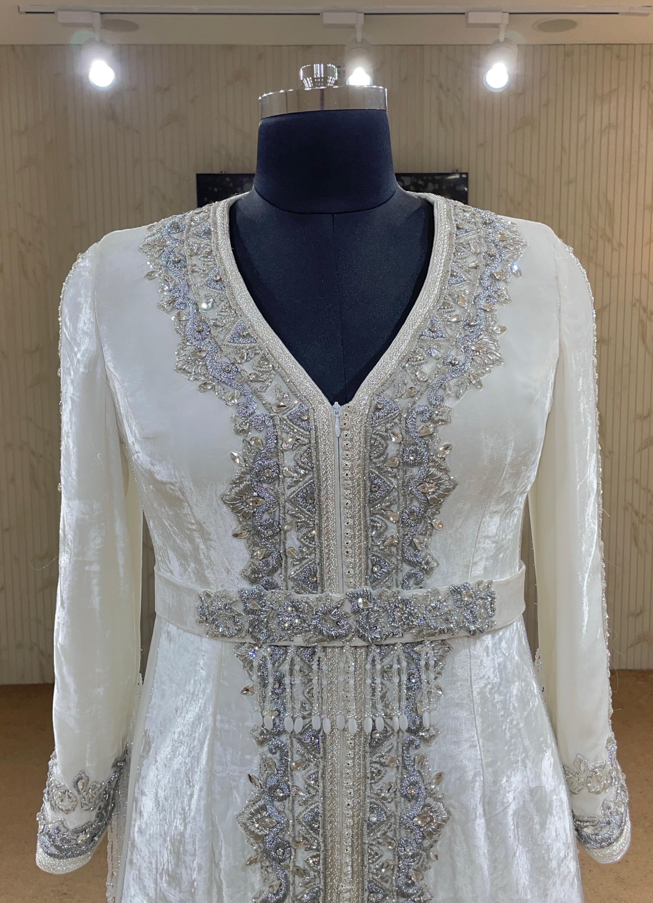 MALAKIYA BLANC ARGENTÉ ⚜️taille 38 à 46⚜️