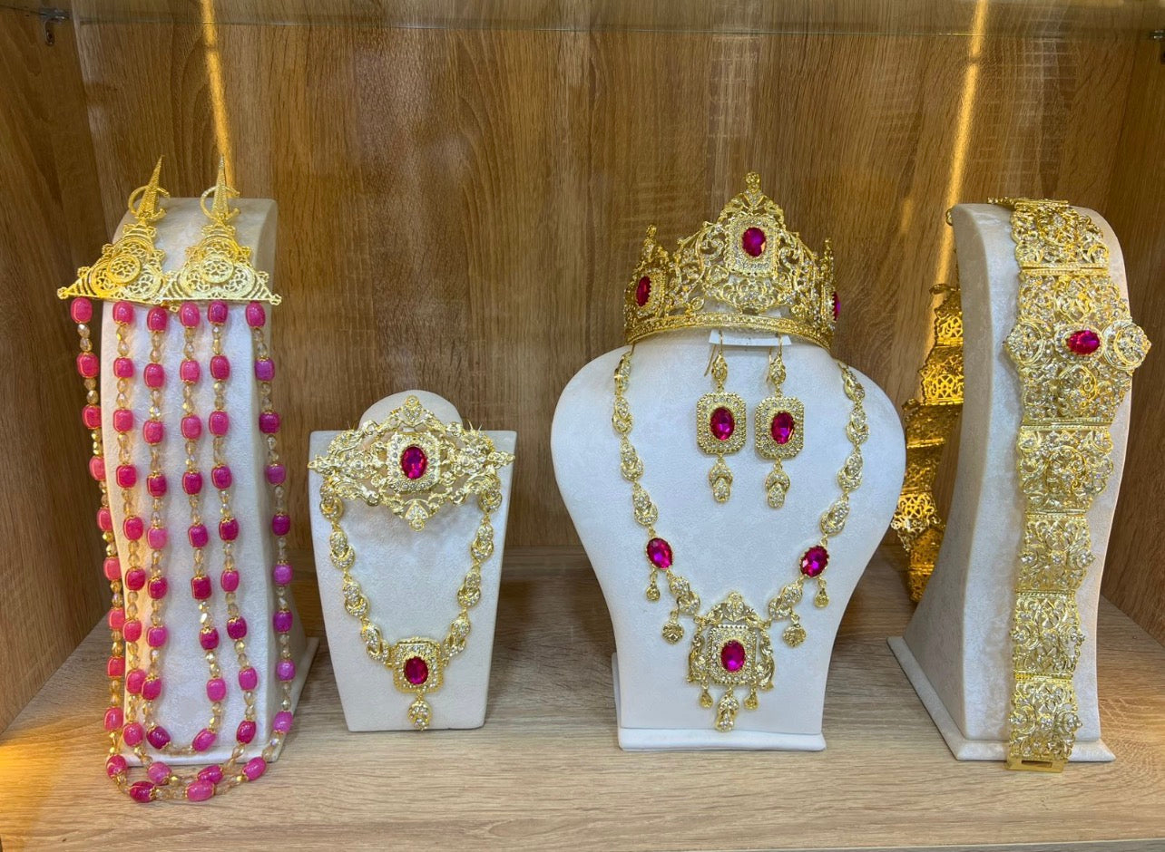 HELYA ⚜️taille 38 à 44⚜️