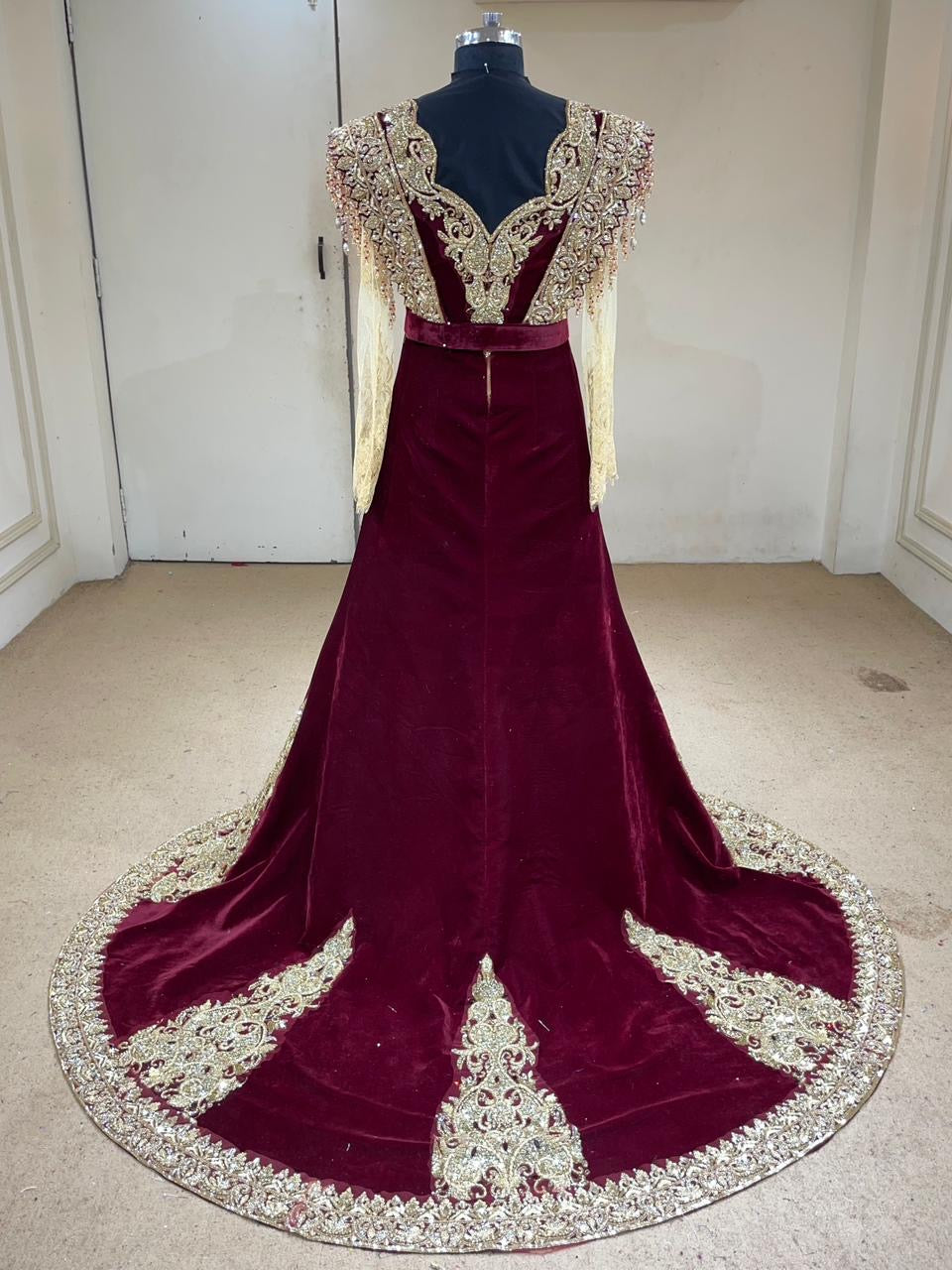 YAKOUT ⚜️taille 34 à 40⚜️