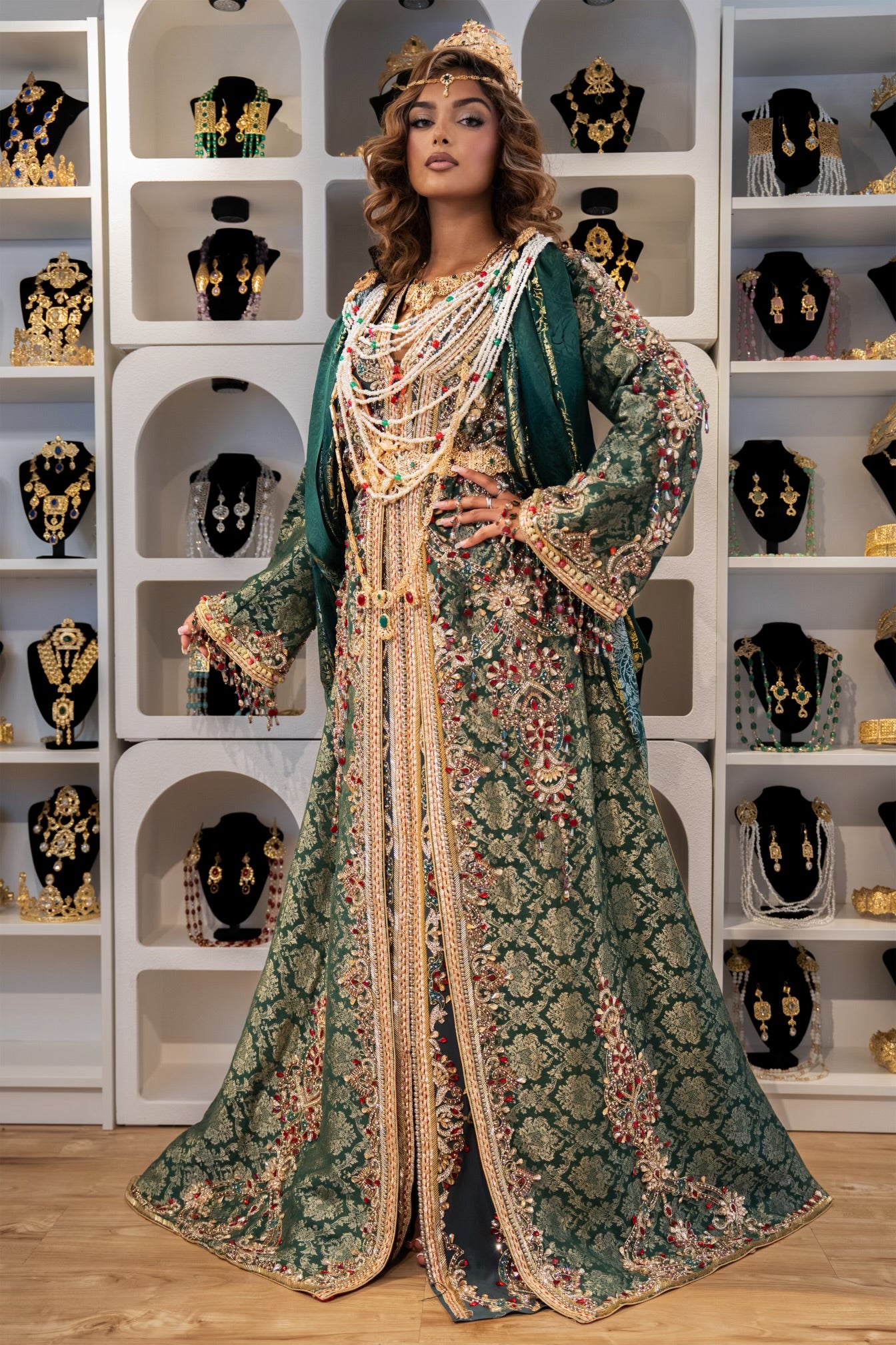 KHADRA ⚜️taille 34 à 40⚜️