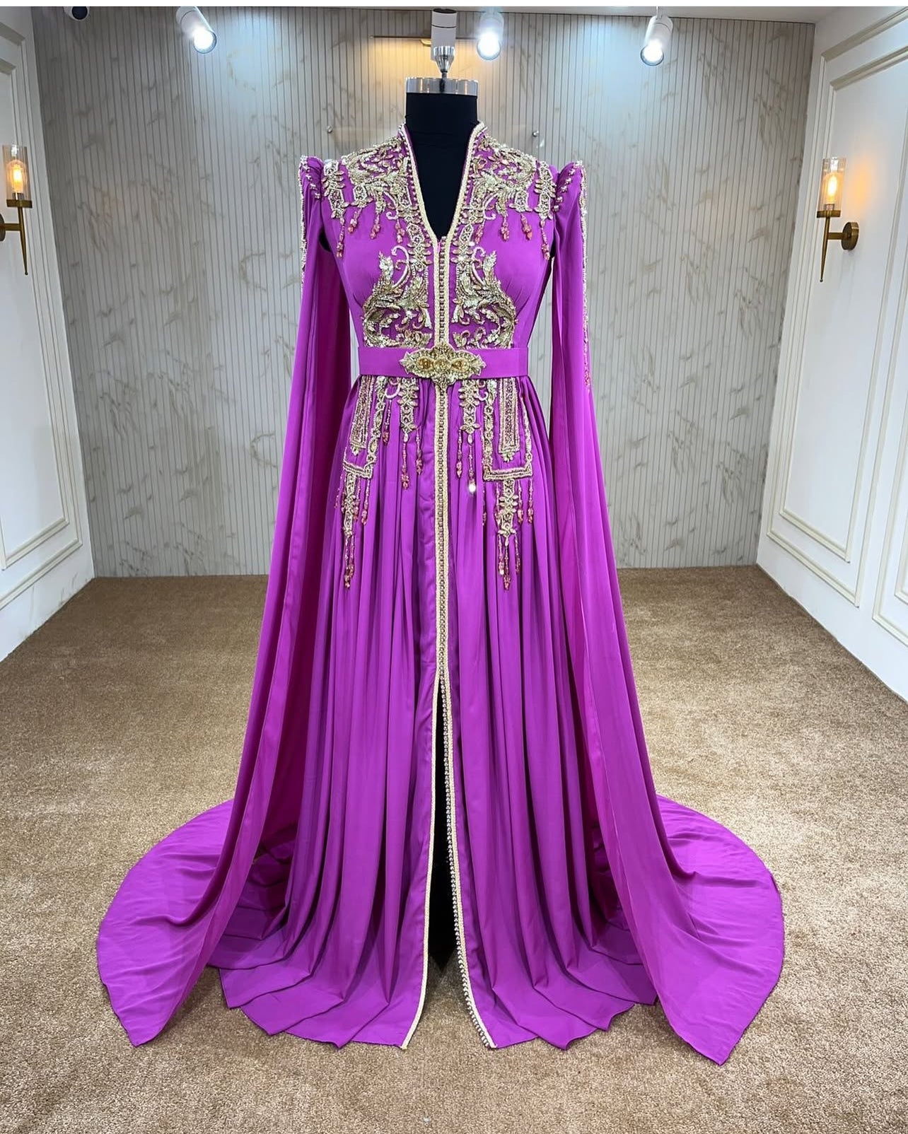 ZOHRA ⚜️taille 36 à 42⚜️