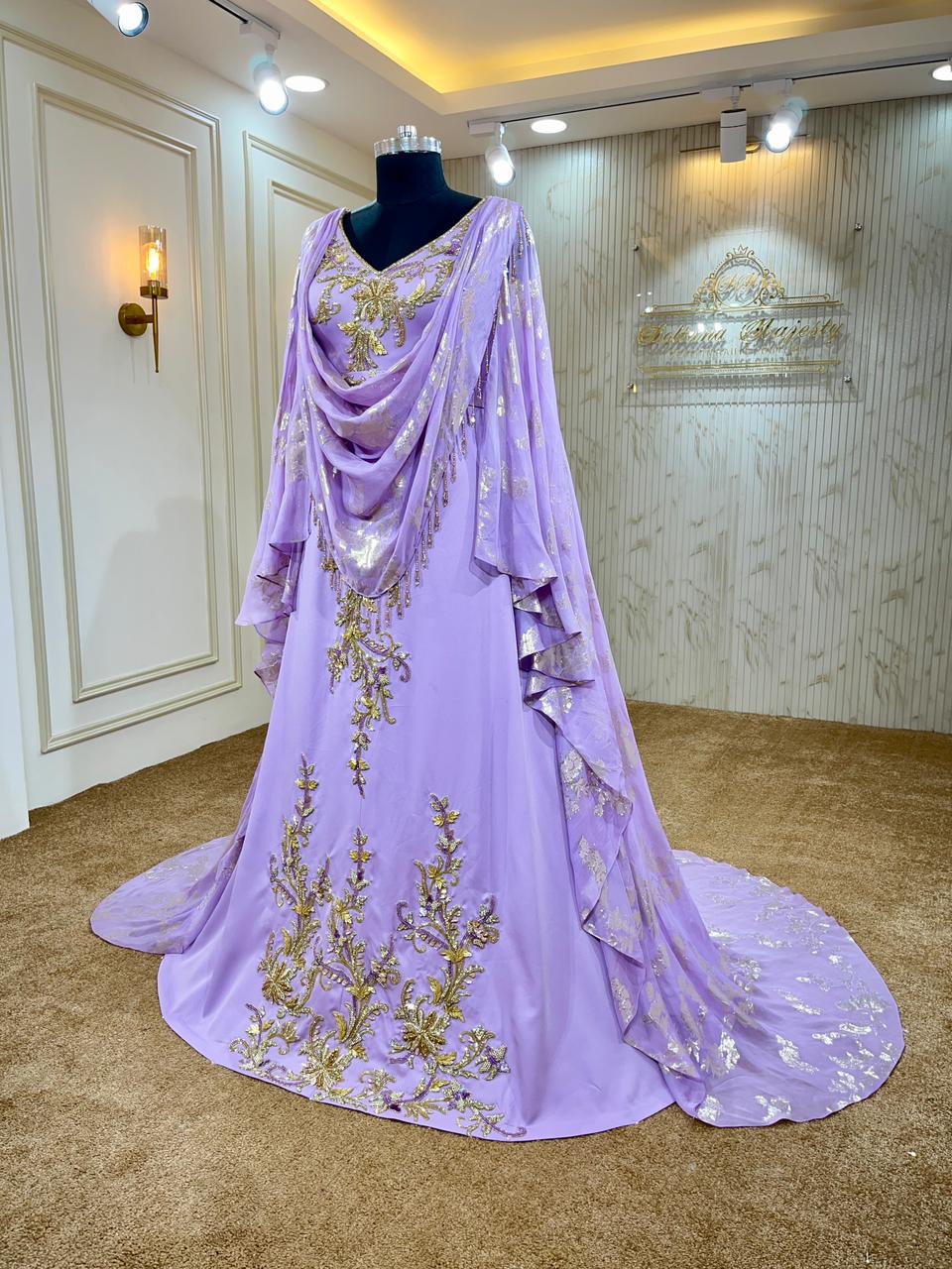 NARJES ⚜️taille 34 à 46⚜️
