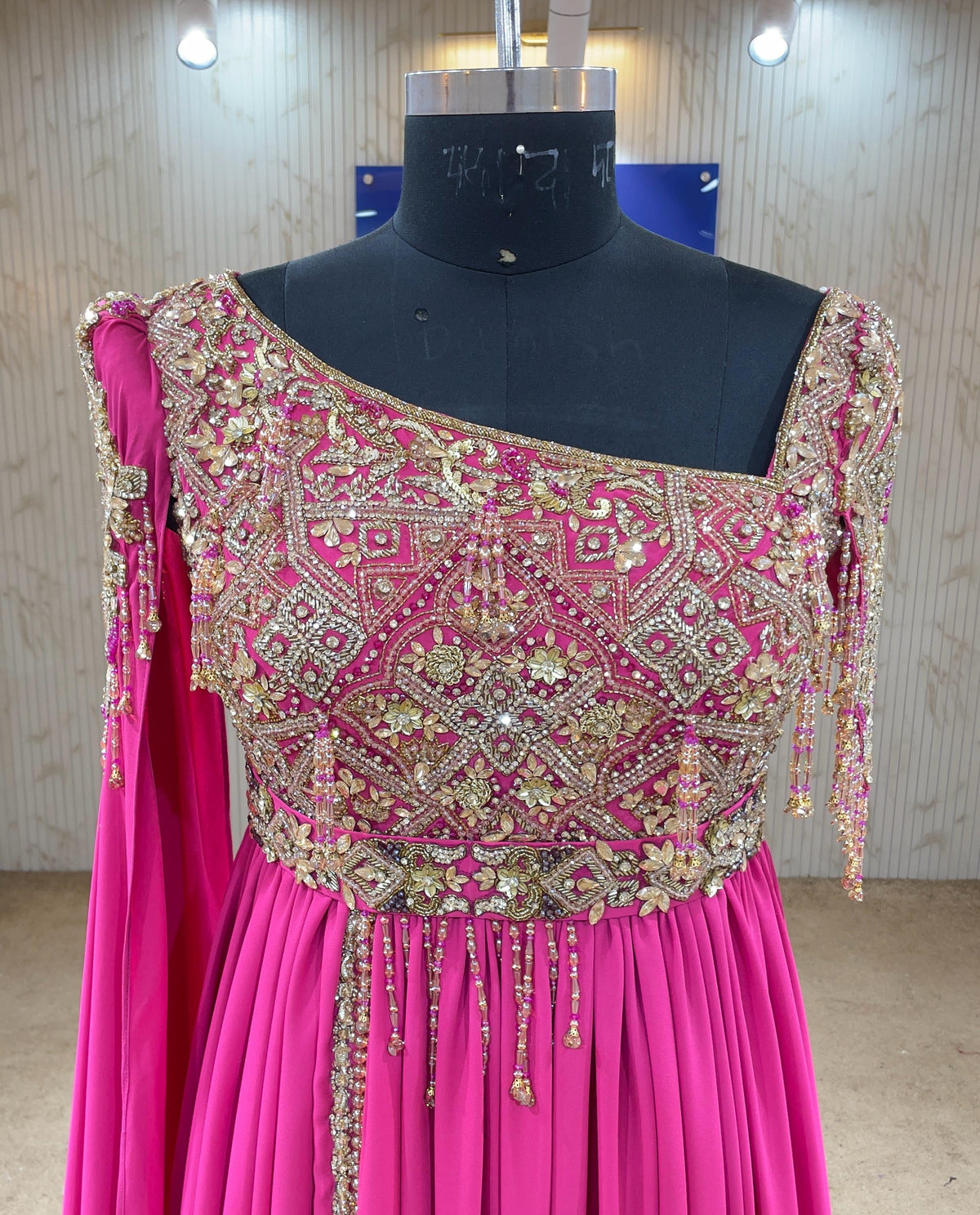 VENTE PRIVÉE 2027 CAFTAN MODERNE ⚜️TAILLE 34 à 44⚜️ EXCELLENT ÉTAT