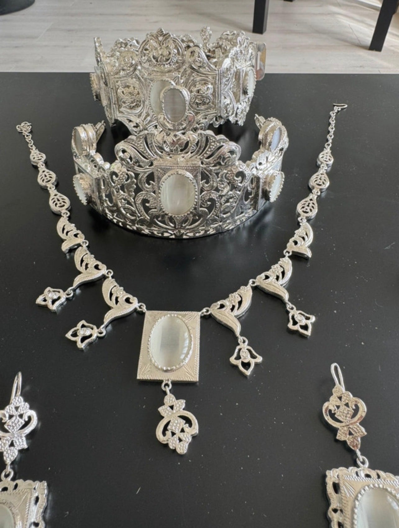MALAKIYA BLANC ARGENTÉ ⚜️taille 38 à 46⚜️
