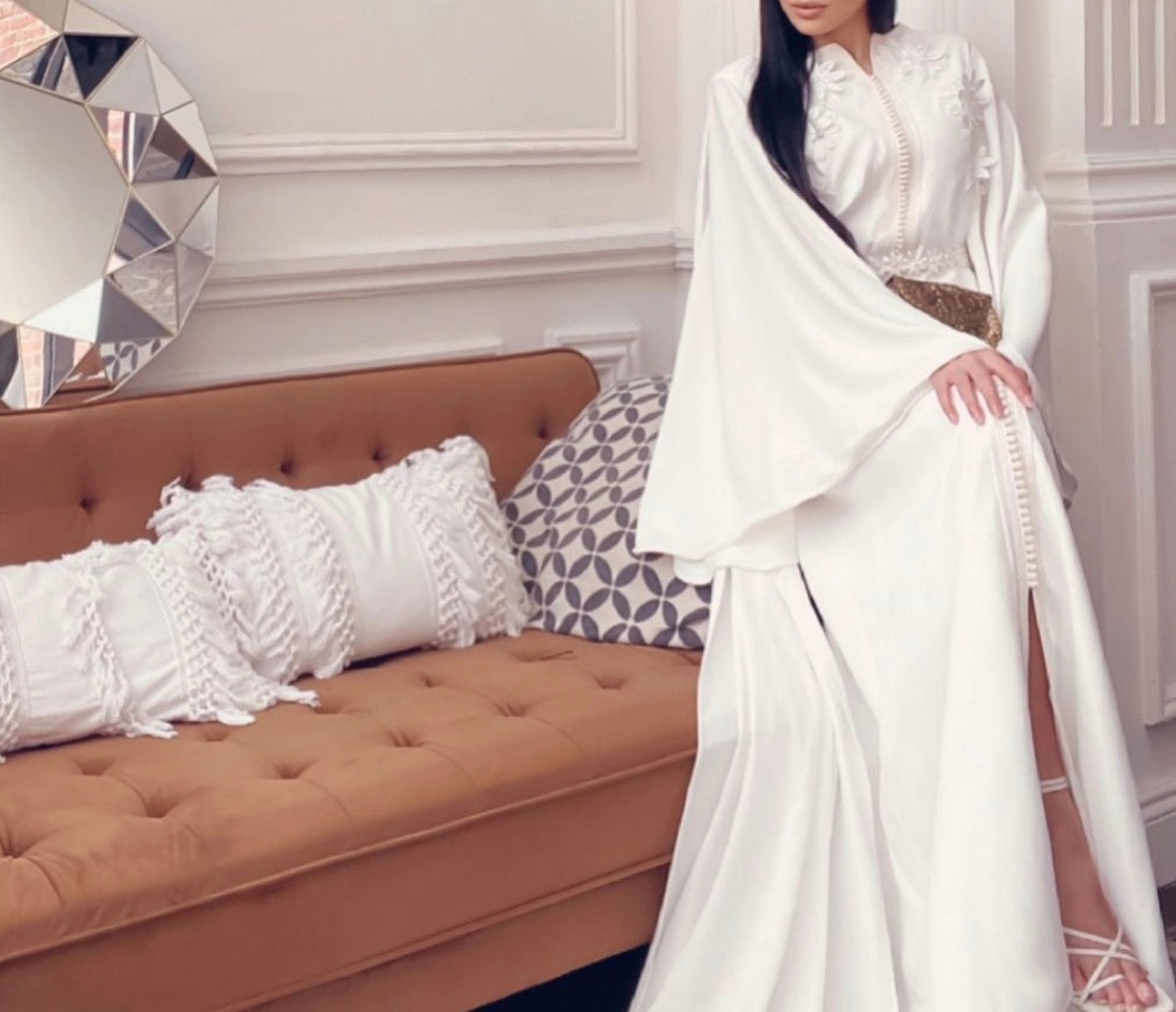 VENTE PRIVÉE 2027 CAFTAN HLEL ROBE DE MARIEE ⚜️TAILLE 34 à 42⚜️ EXCELLENT ÉTAT