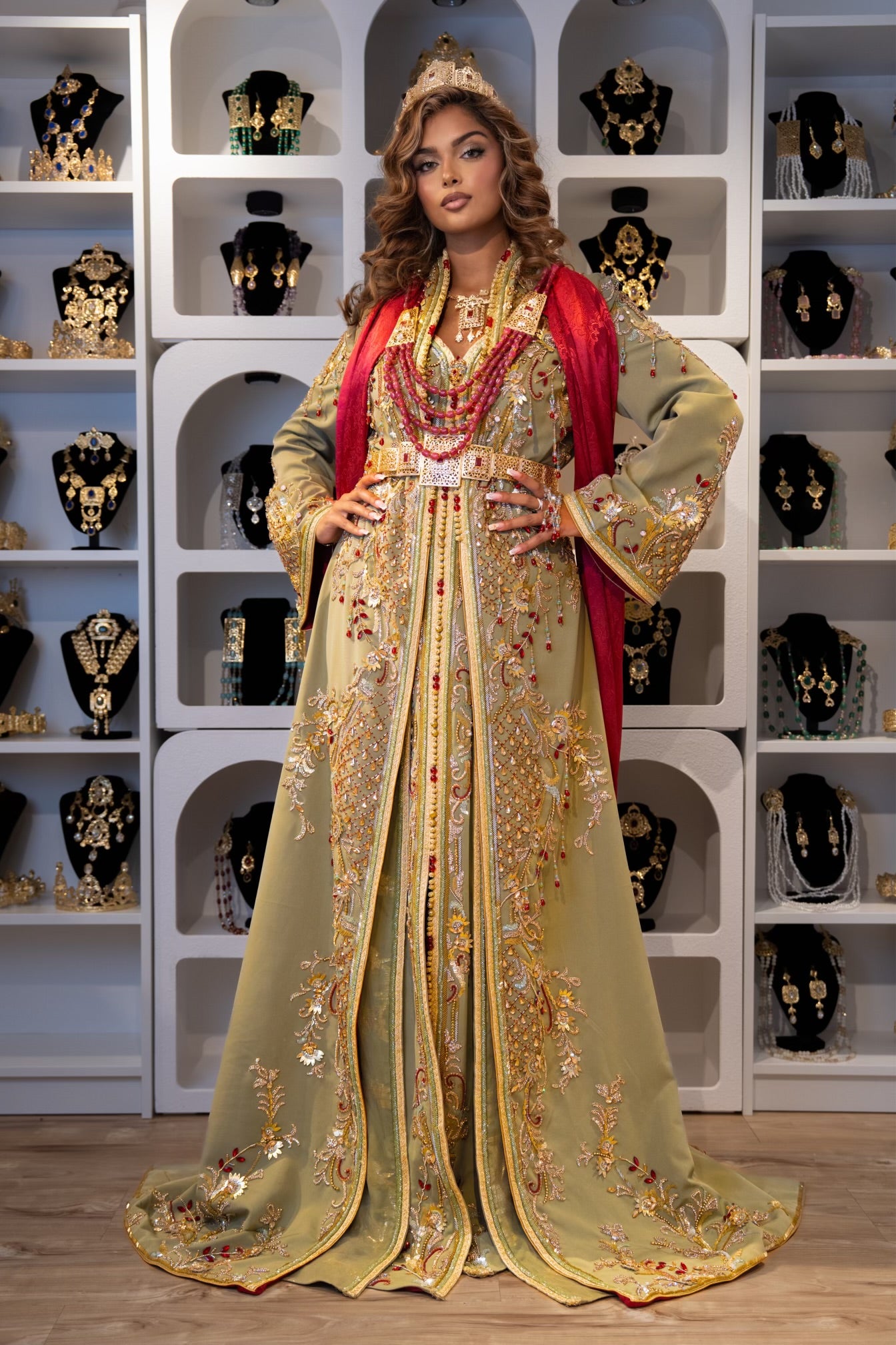 HAFSA ⚜️taille 34 à 42⚜️