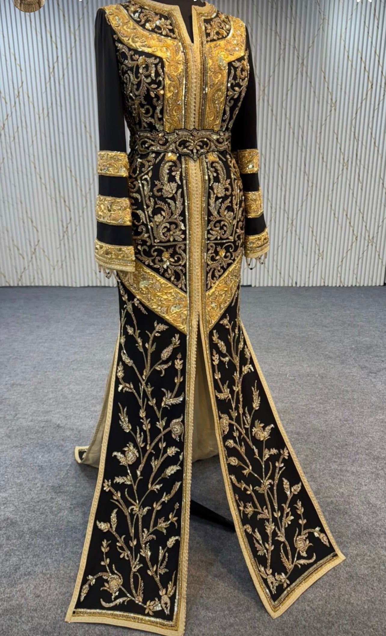 SAWZANA ⚜️taille 34 à 40⚜️